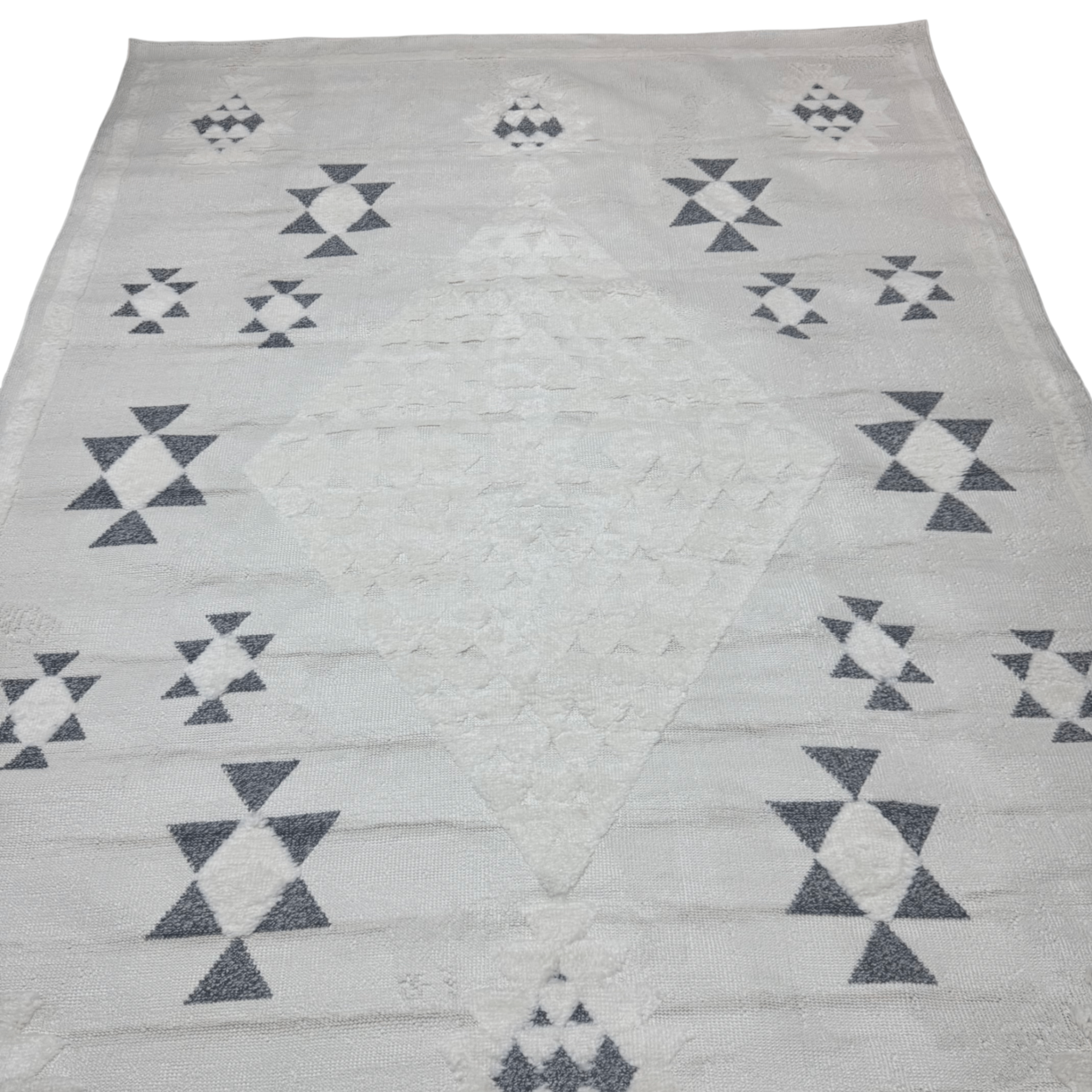 Modern Turkish Design Machine Made Rug