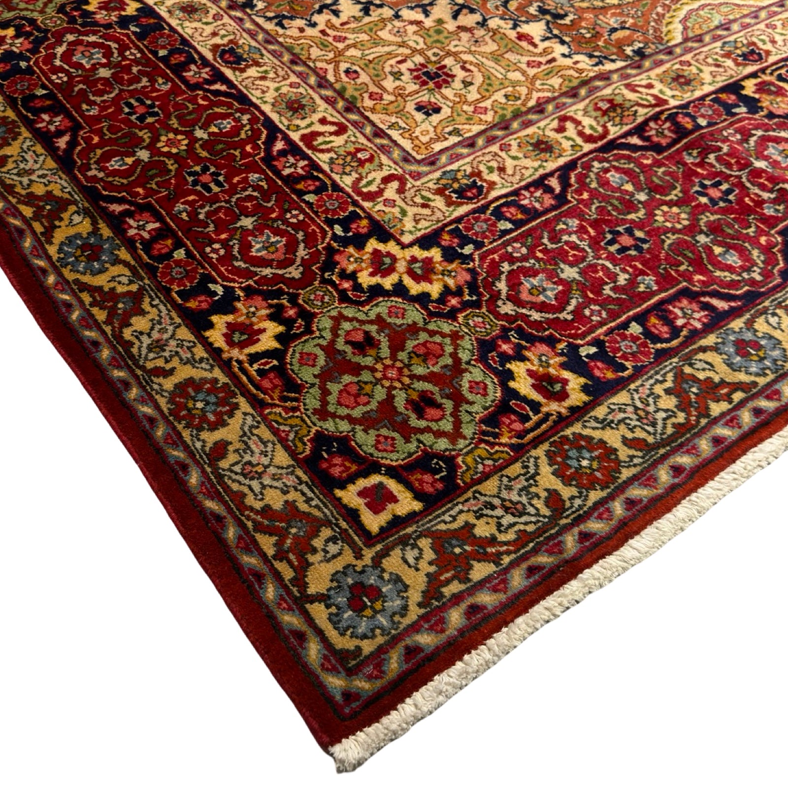 Hand Knotted Persian Vintage Sheykh Safi Rug