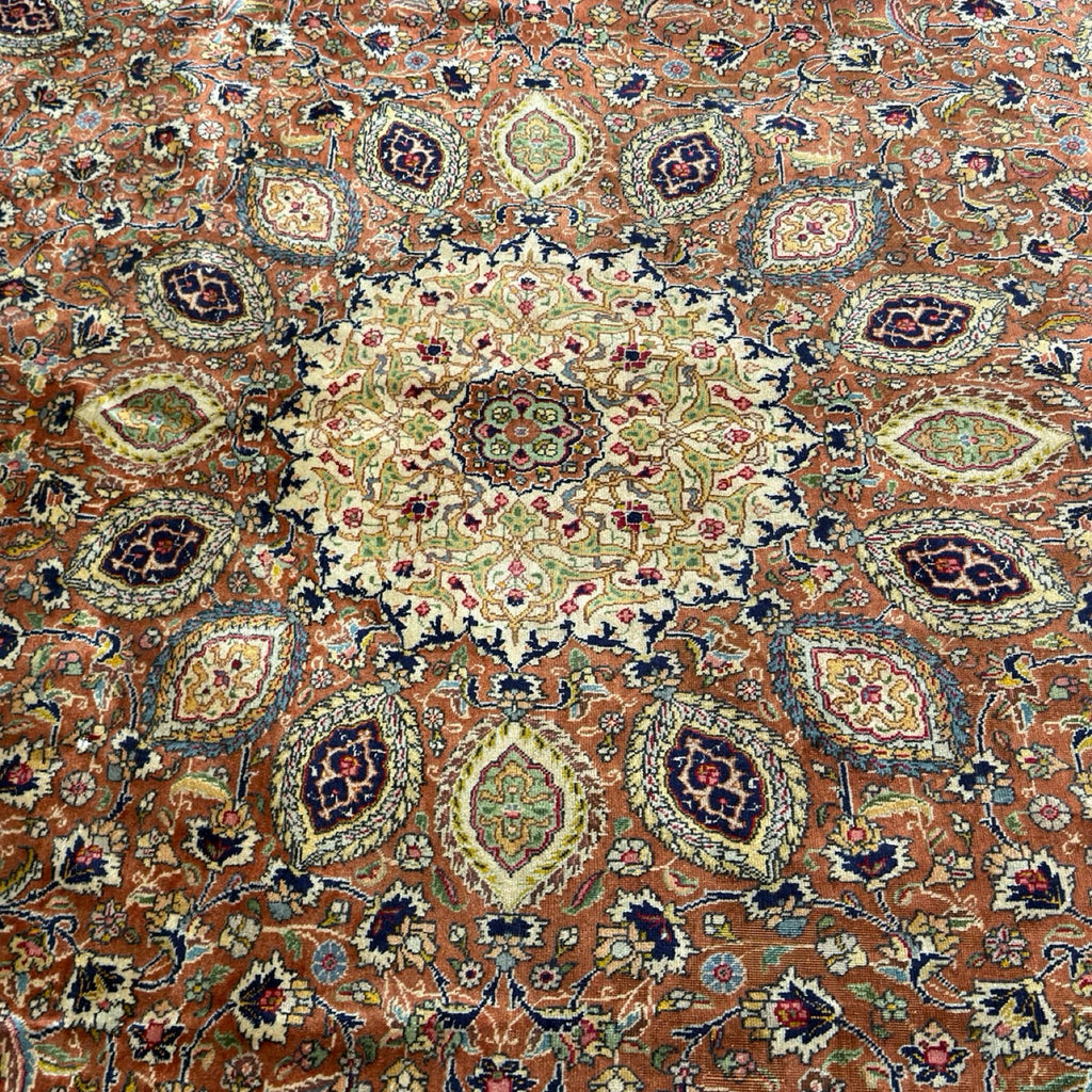 Hand Knotted Persian Vintage Sheykh Safi Rug